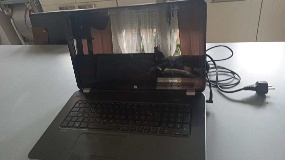 Ordinateur portable HP Matériel informatique