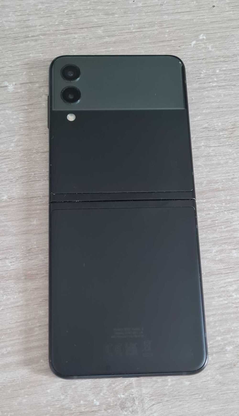 Samsung galaxy zflip 3 5g 128go Téléphones et tablettes