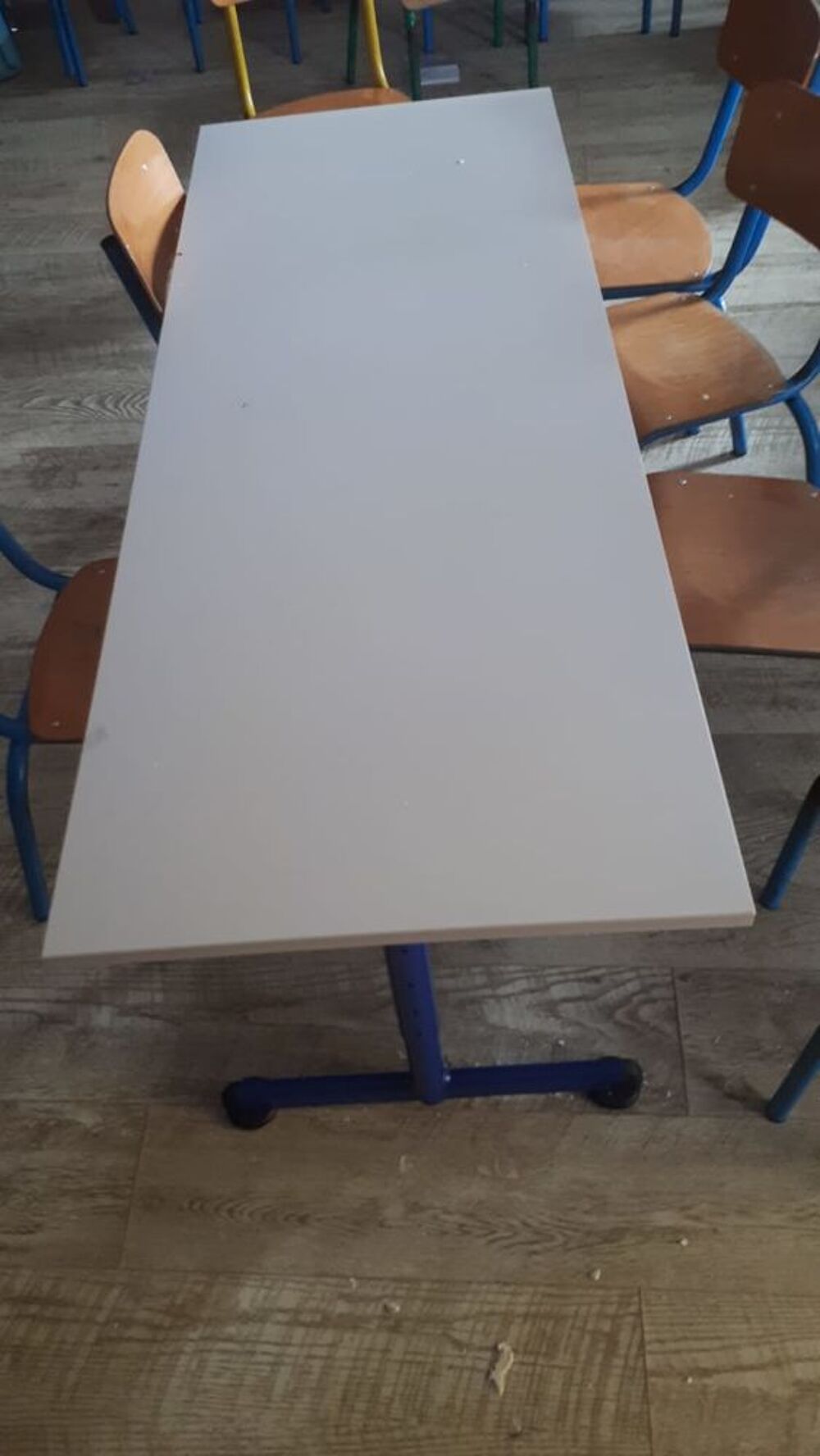 Tables scolaires r&eacute;glables en hauteur 160 x 60cm Meubles