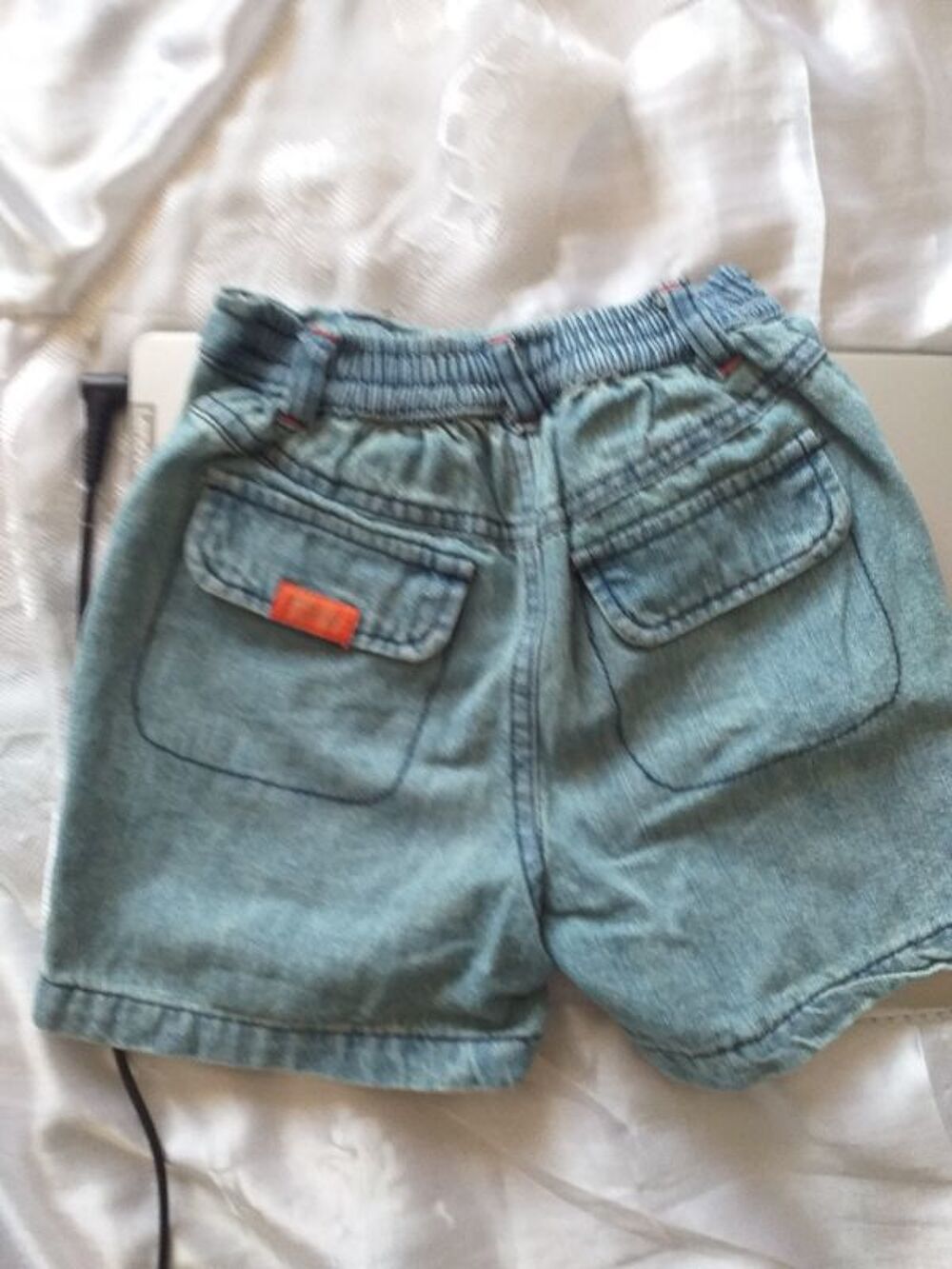 SHORT + GILET FILLE TAILLE 12 MOIS CARAMOUILLE Puériculture