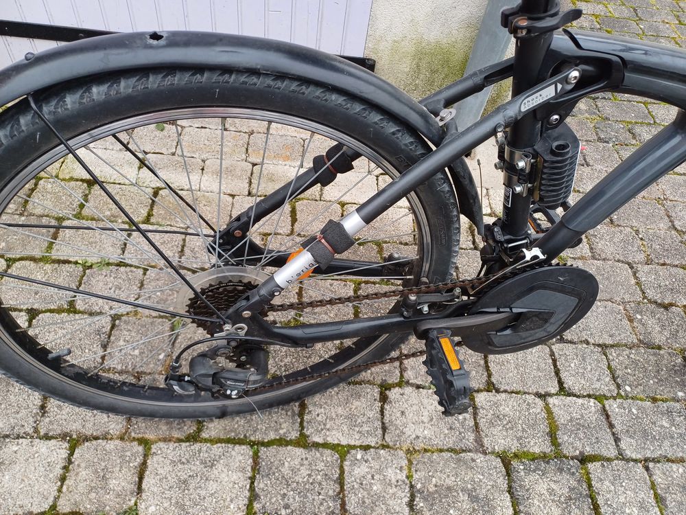 V&eacute;lo B'Twin noir tr&egrave;s Bon &eacute;tat Vélos