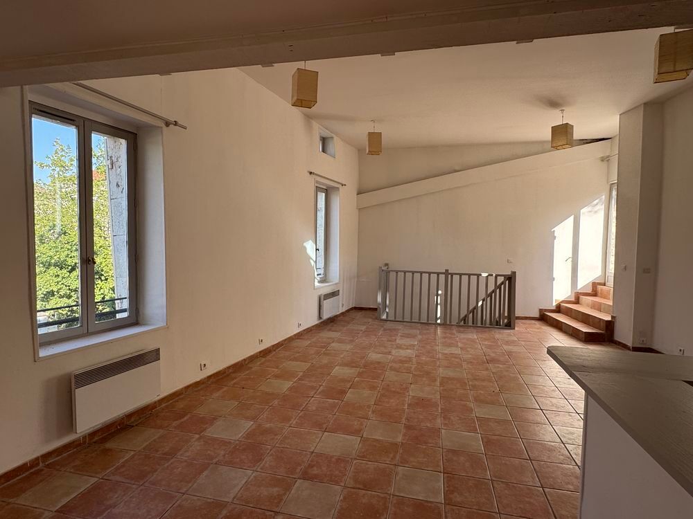 Location Appartement PARTICULIER A SIGOULES, T2 REFAIT À NEUF, BOX+JARDIN Sigoulès