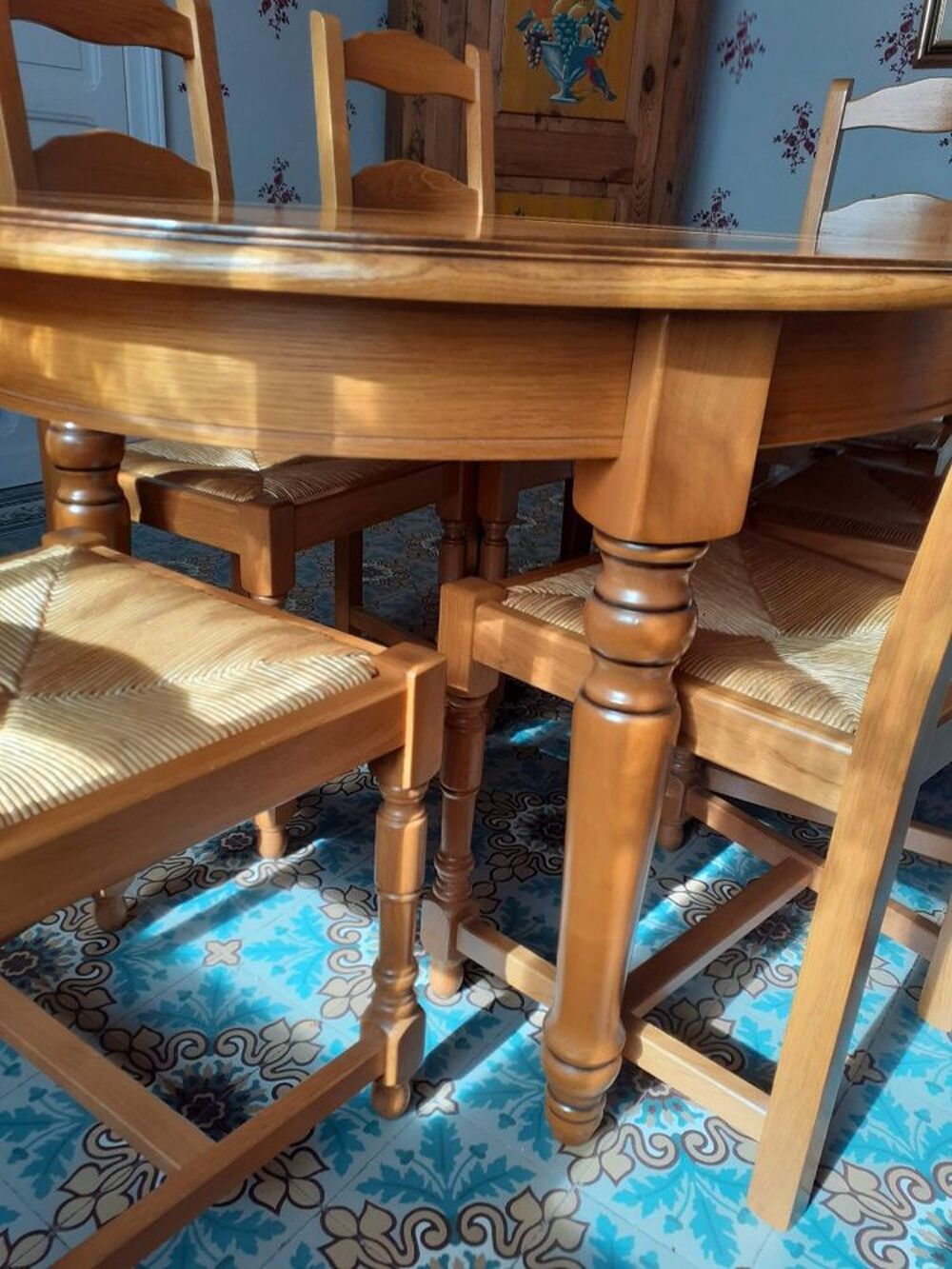 Table ovale de qualit&eacute; en ch&ecirc;ne avec rallonge suppl&eacute;mentaire Meubles