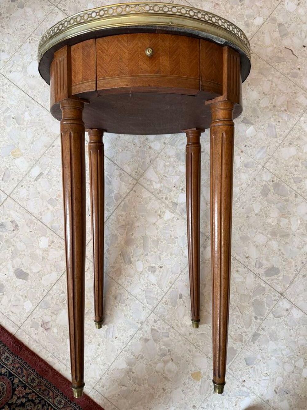 GUERIDON TABLE BOUILLOTTE DE STYLE LOUIS XVI Meubles