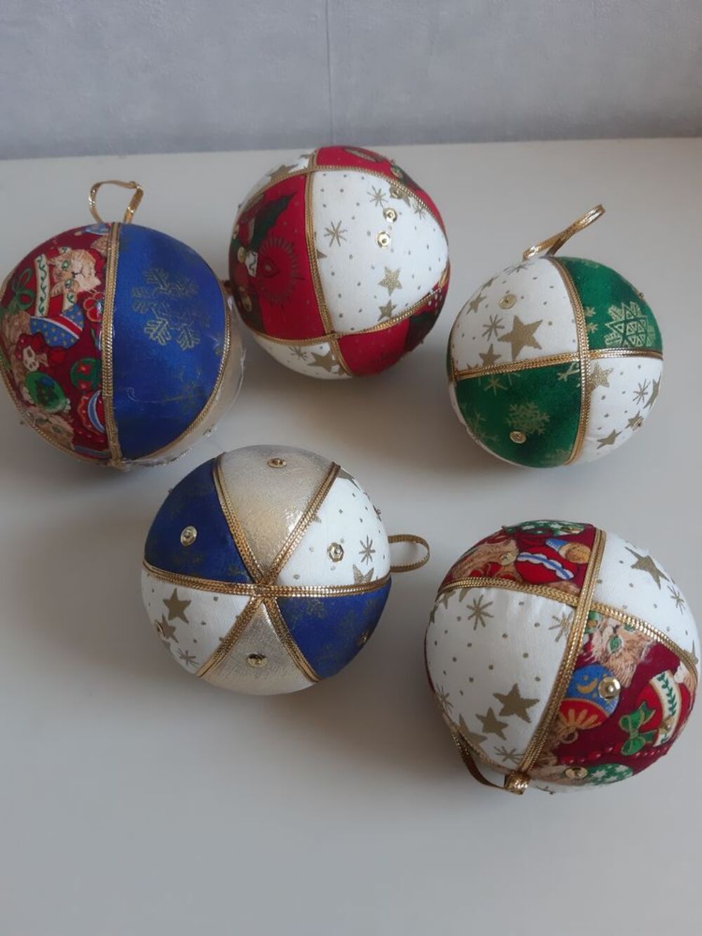 Boule de no&euml;l fait main Décoration