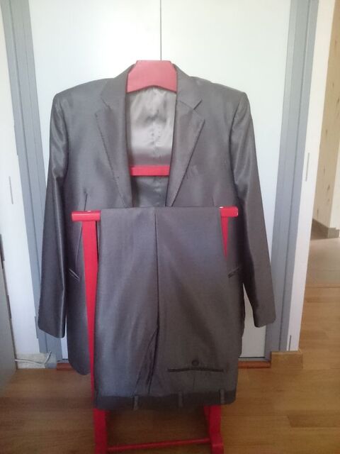 costume homme 80 Château-d'Olonne (85)