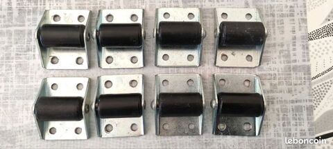 Lot de 8 roulettes fixes à platine Onnaing (59)