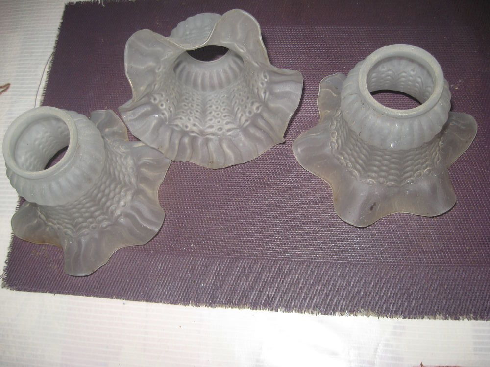ancien lustre 3 putti avec abat jour tulipe Décoration