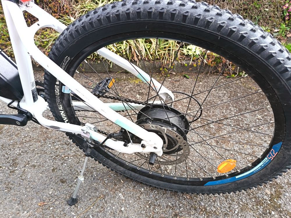 VTT &eacute;lectrique Femme taille S Vélos