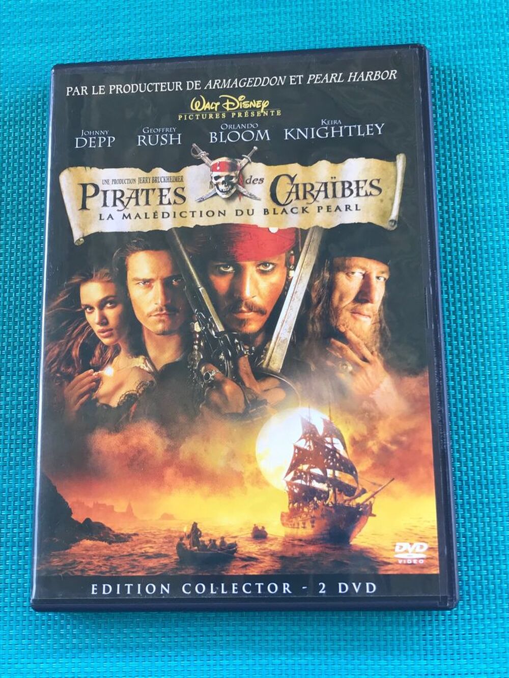 DVD Pirates des Cara&iuml;bes : La mal&eacute;diction du Black Pearl DVD et blu-ray
