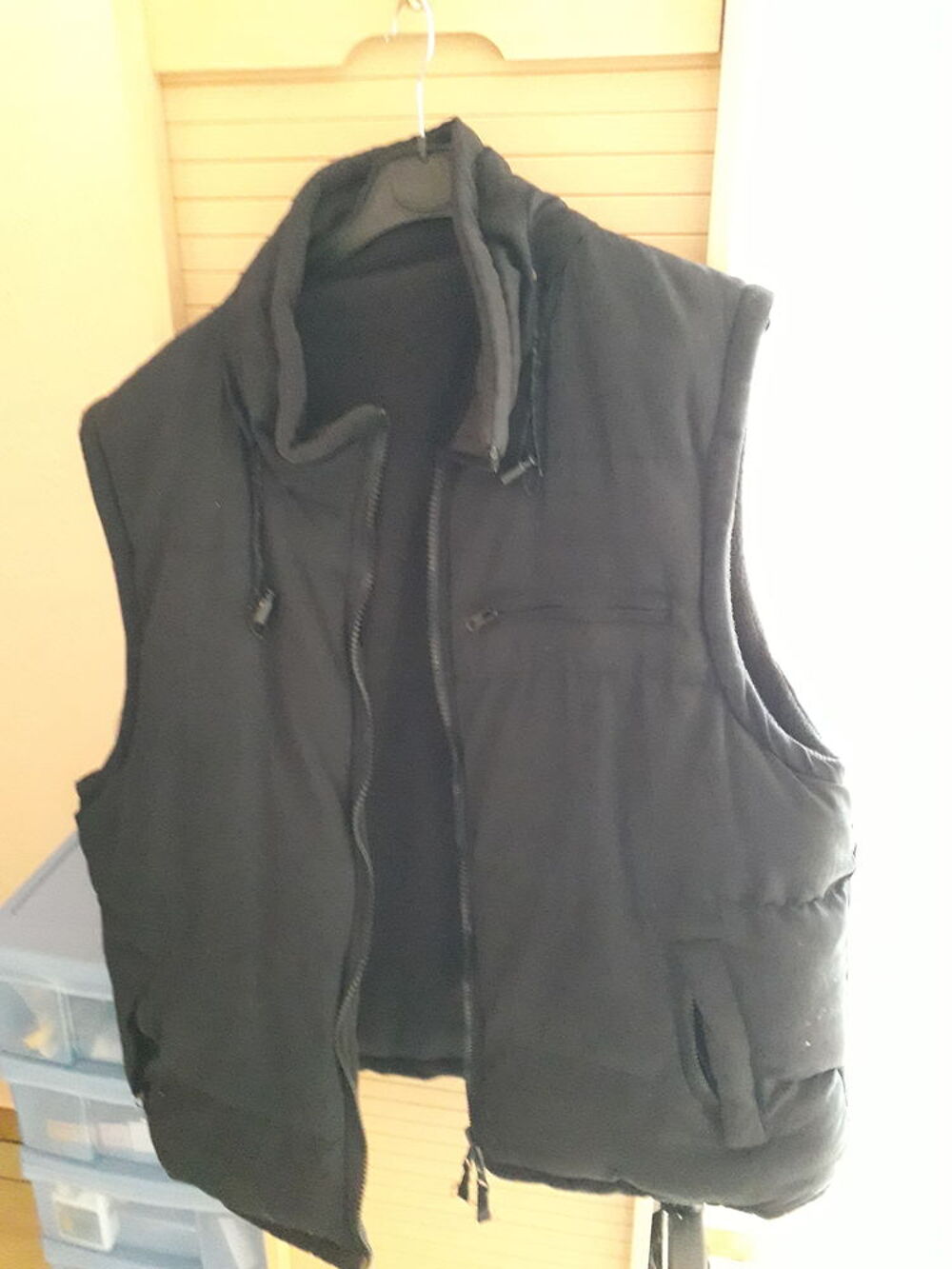 GILET/POLAIRE Vêtements