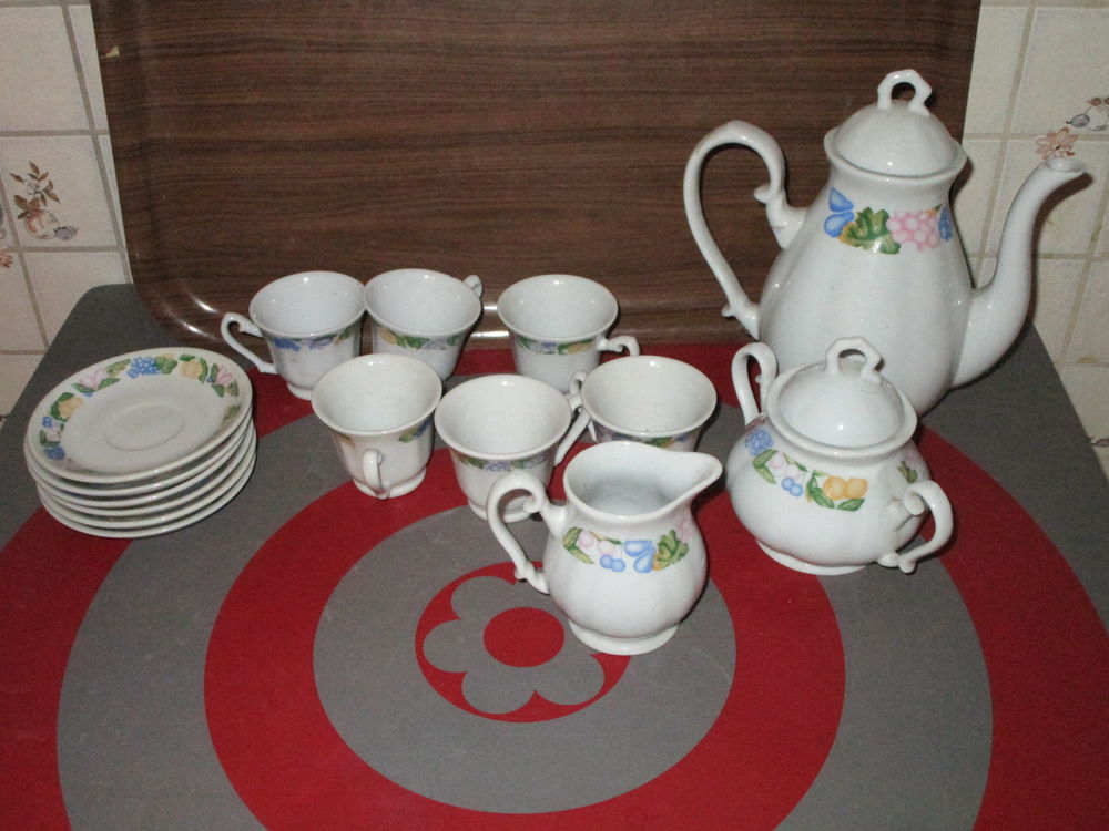 vieux service a cafe porcelaine Cuisine