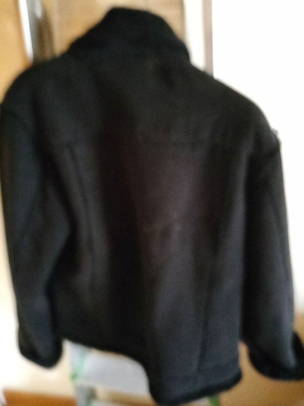 Blouson femme style daim noir Vêtements
