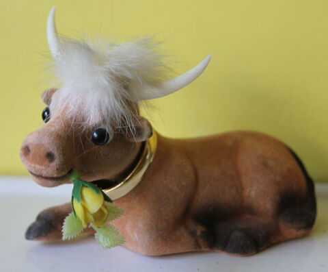 Vache t�te � bascule pour plage arri�re  voiture
vintage 70 28 Issy-les-Moulineaux (92)