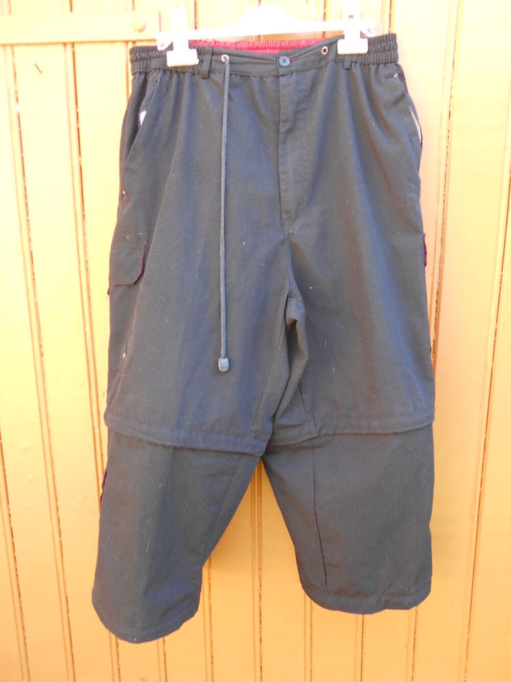 PANTALON DE SPORT TRANSFORMABLE Vêtements