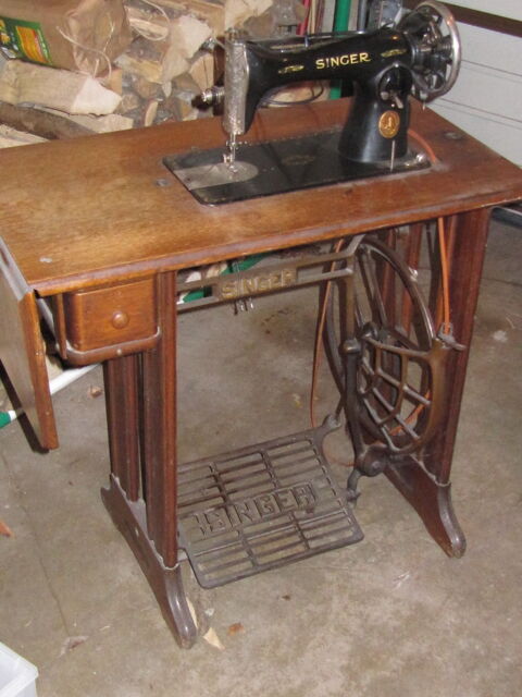 MACHINE à COUDRE SINGER  1927 0 Ermont (95)