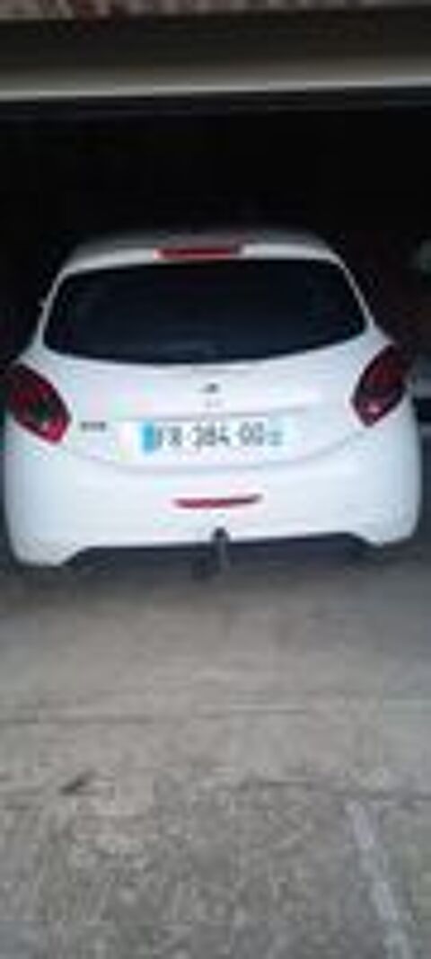 Annonce voiture Peugeot 208 7800 