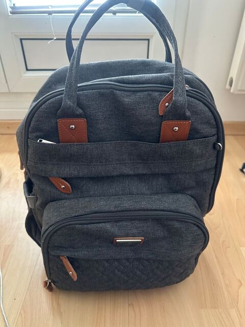 Sac  langer cabas avec tapis  langer portable 15 Bouxires-aux-Dames (54)