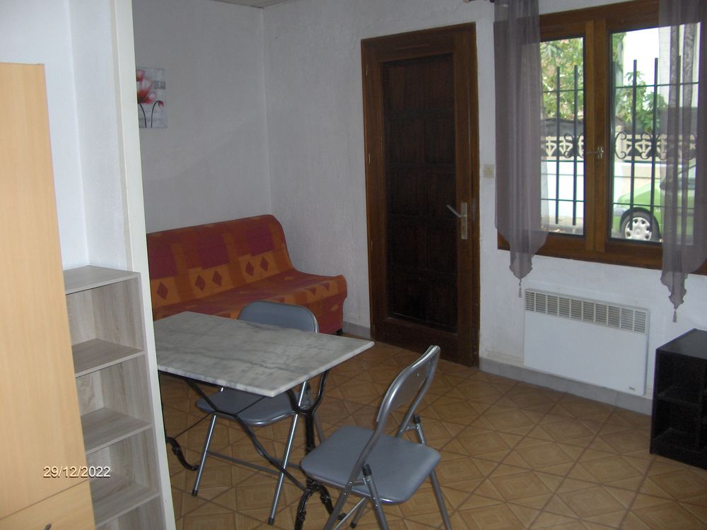 Location Appartement studio meublé en RDC Avignon