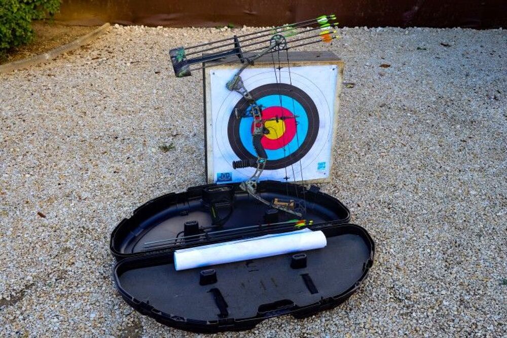 Arc a poulie complet avec valise et cible Sports
