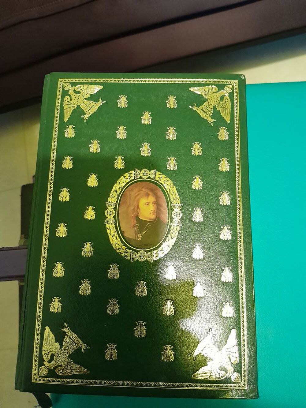 Une collection de 8 volumes de NAPOLEON par Max Gallo Livres et BD