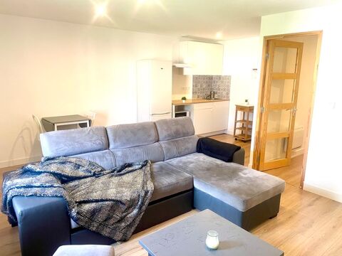   T2 de 38m2
Meubl et rnov avec got 
1er tage  Appartement - 2 pice(s) - 38 m
