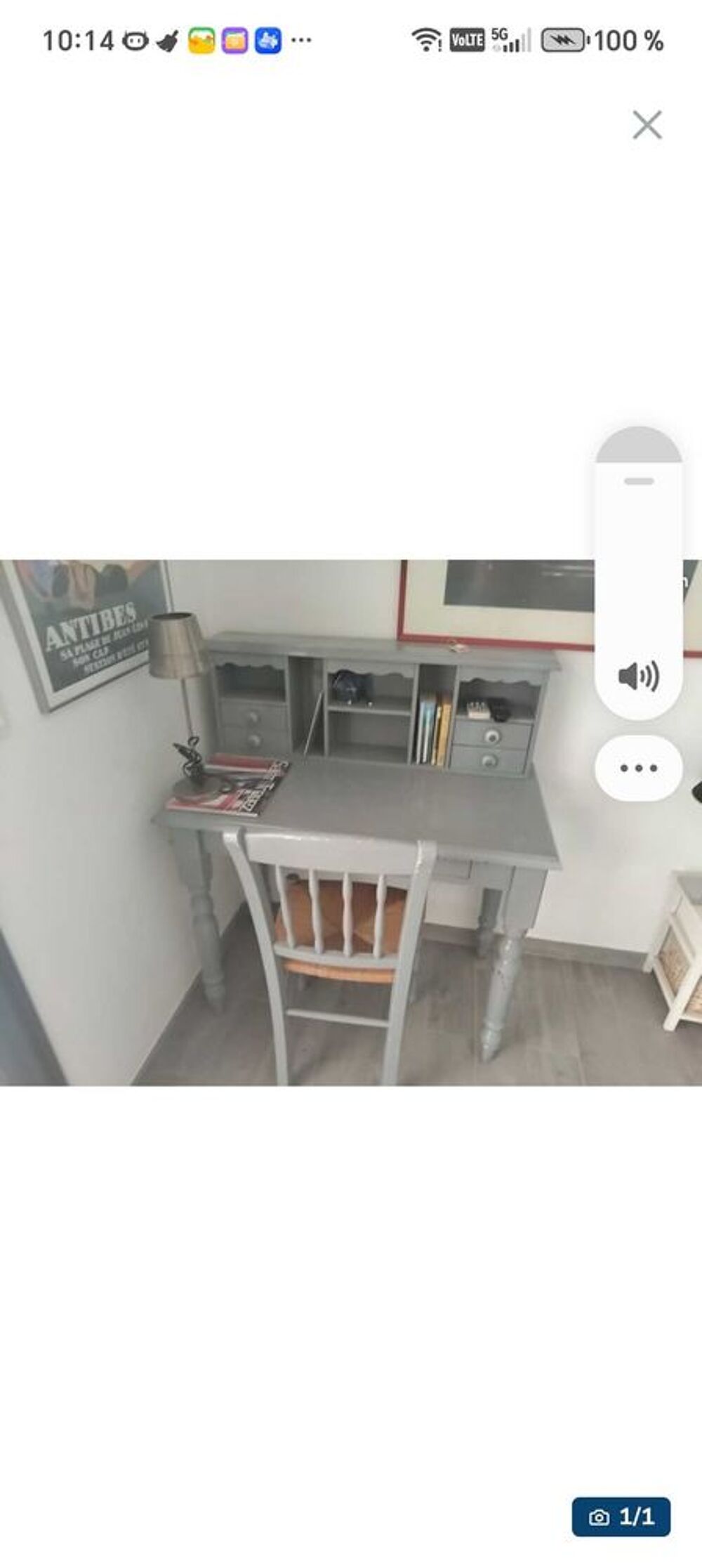 bureau plus chaise 40 € Meubles