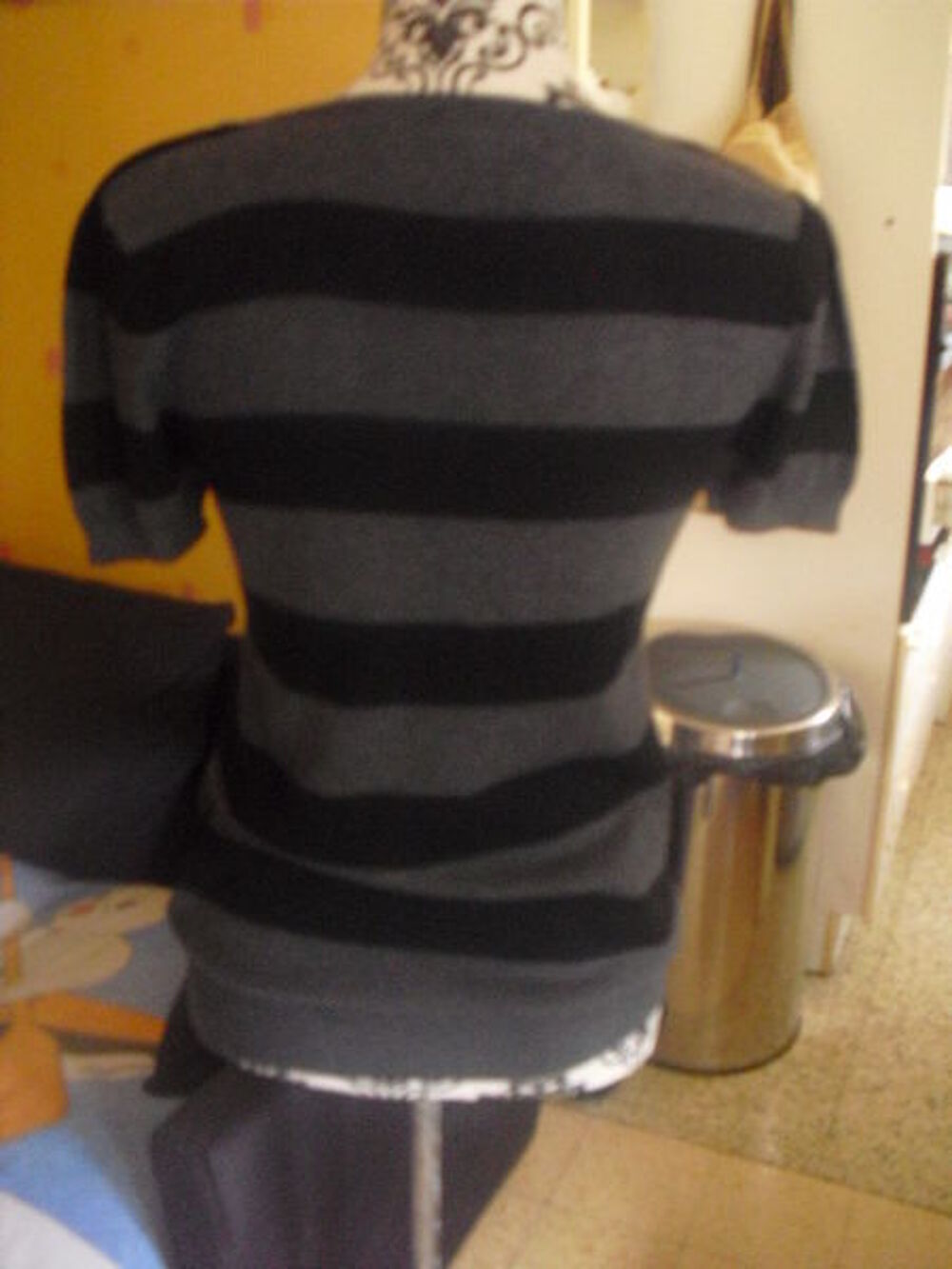 PULL MANCHES COURTES NEUF BEST MOUNTAIN TAILLE 3 Vêtements
