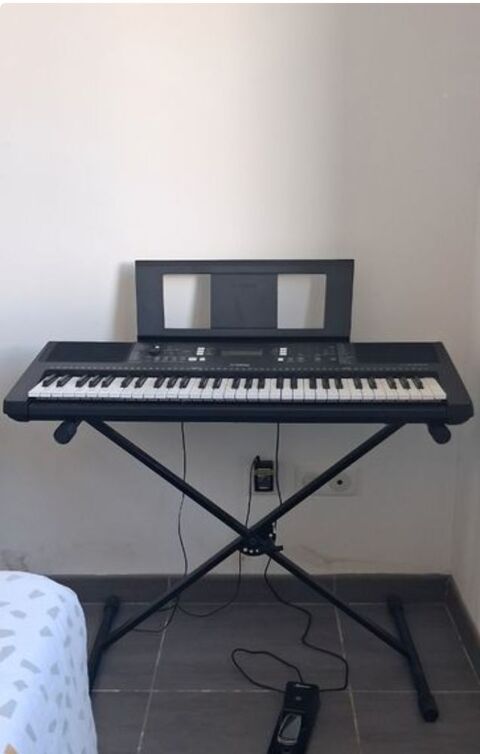 Piano 5 octaves Yamaha E 363 250 Campsas (82)