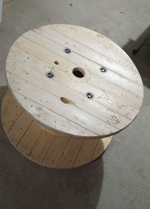 Touret pour fabrication table basse - diam�tre 90 cm 10 Gillonnay (38)