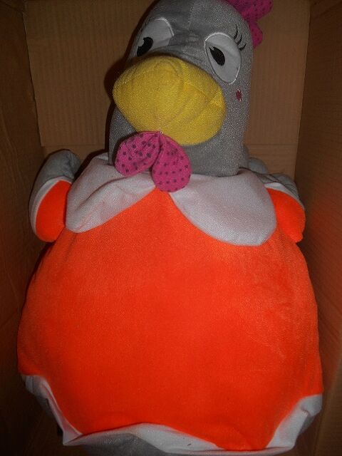 PELUCHE POULE NEUF 12 Saint-Denis-en-Val (45)