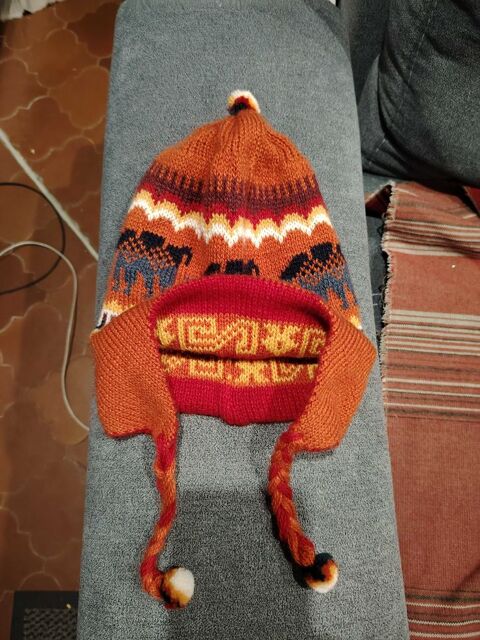 bonnet  d'hiver 4 Revest-les-Roches (06)