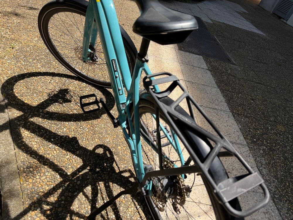 orbea Vibe H30 tout &eacute;quip&eacute; Vélos