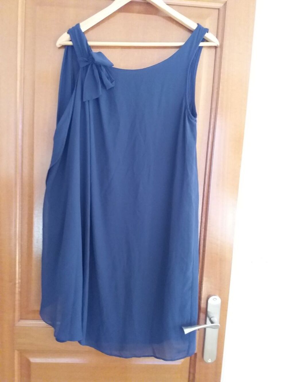 Robe NAF NAF taille L Vêtements