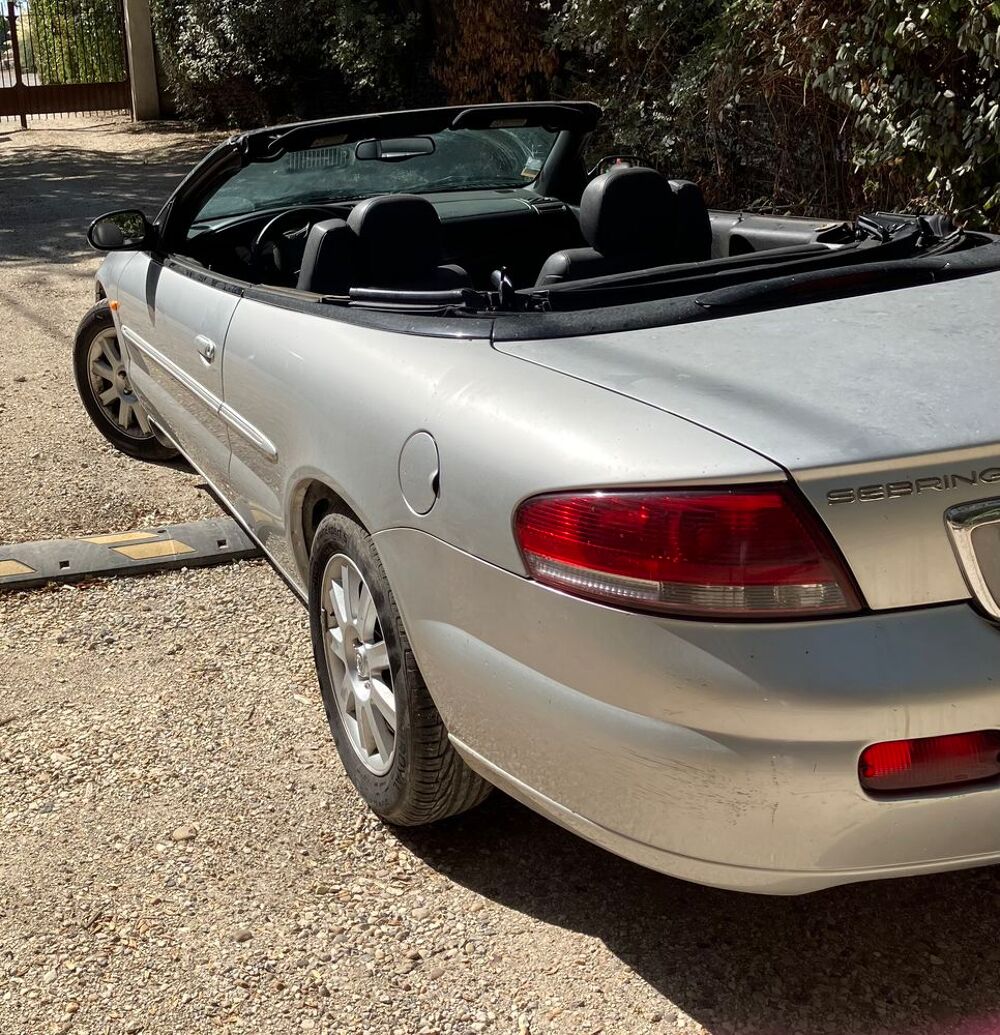 Sebring Cabriolet 2.7i V6 LX A 2004 occasion 30127 Bellegarde