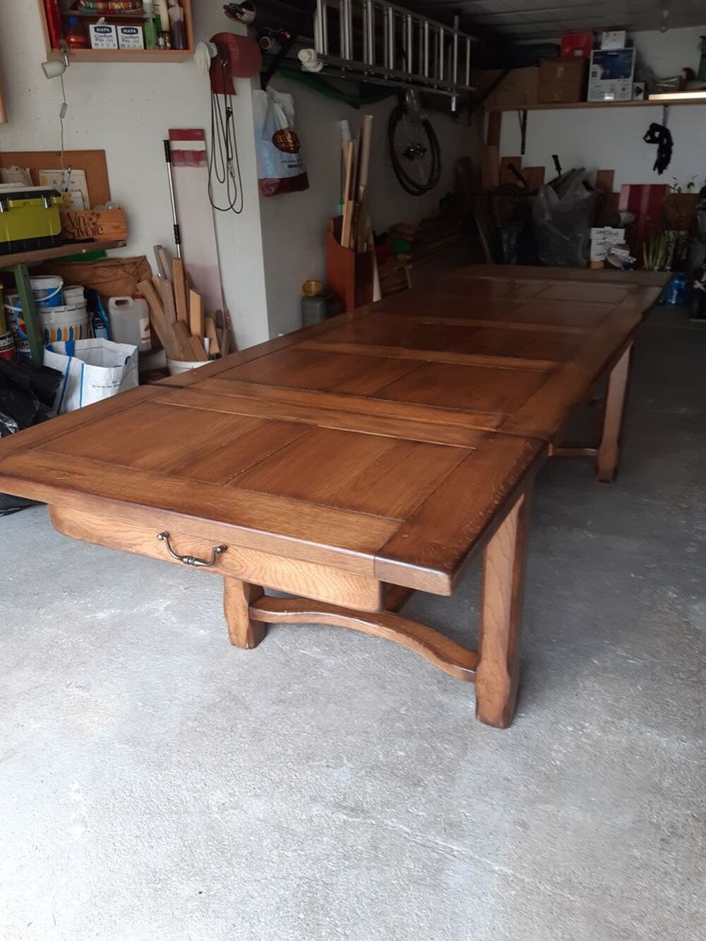 Table salle &agrave; manger ch&ecirc;ne massif Meubles
