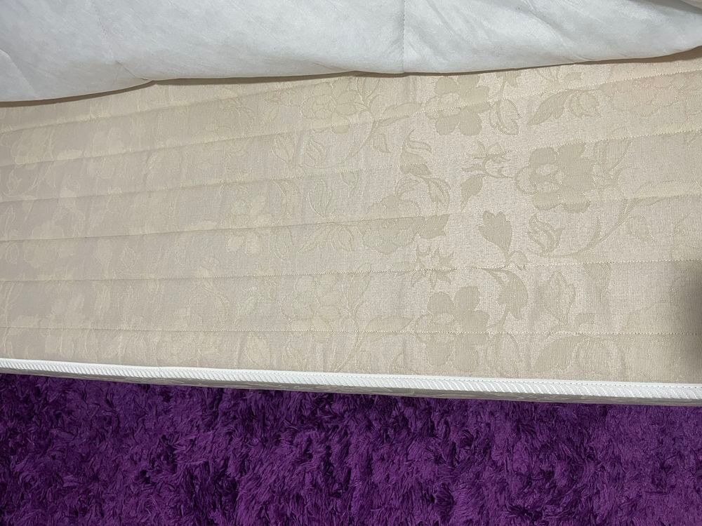 Canap&eacute; lit banquette BZ/ clic-clac violet 190x160cm Meubles