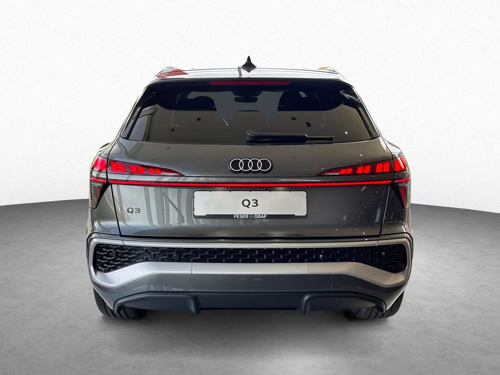 Q3 e-hybrid 272 ch S tronic 6 S line 2026 occasion 69001 Lyon