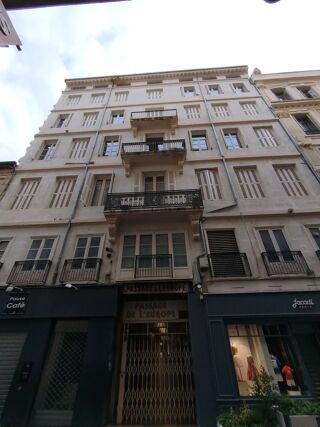  Appartement � vendre 4 pi�ces 99 m�