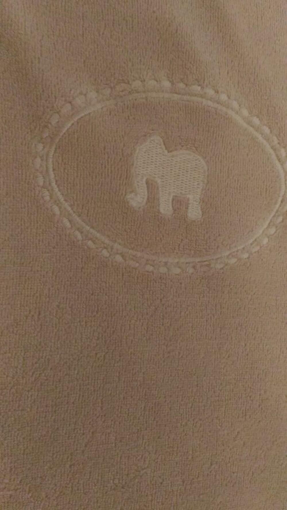 Gigoteuse CHARMTROLL beige, blanc ? taille 6 mois Puériculture