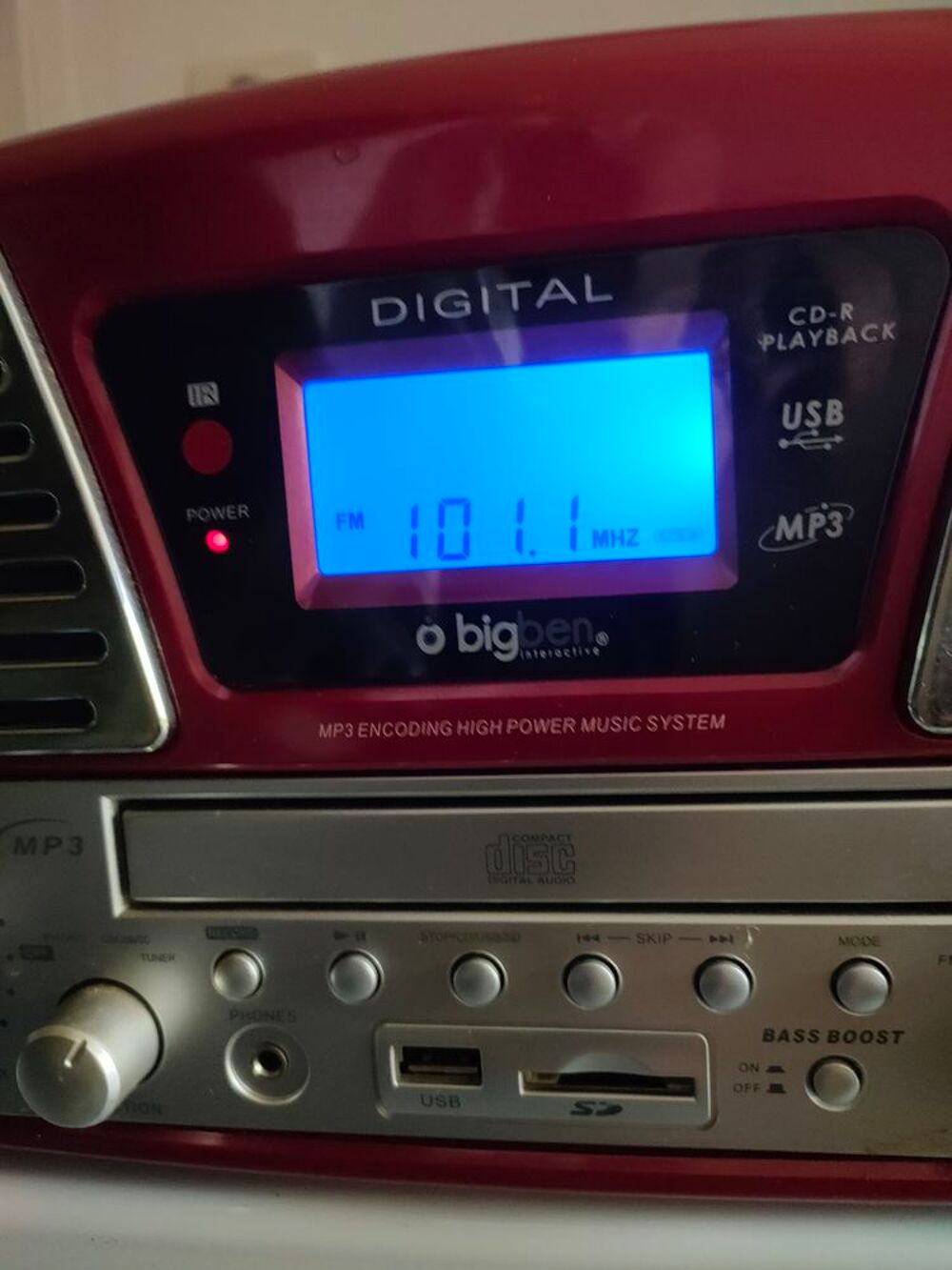 Platine vinyle, CD, MP3 et carte SD O BigBen Rouge Audio et hifi