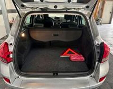 Clio III Estate Clio Estate III Tce 100 eco2 Night&Day 2011 occasion 95330 Domont