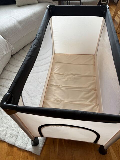 Lit parapluie hauck 65 Ivry-sur-Seine (94)