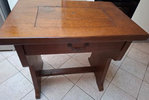 Meuble pour machine �  coudre Armenti�res (59)