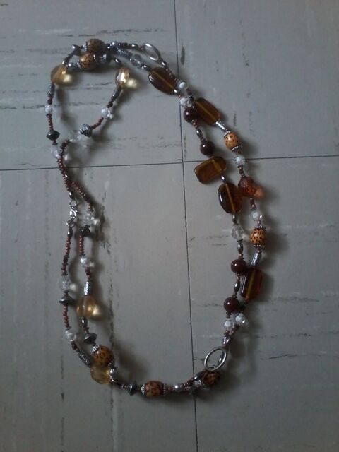 Collier fantaisie marron 5 Tourcoing (59)