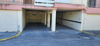  Parking / Garage  vendre 13 m