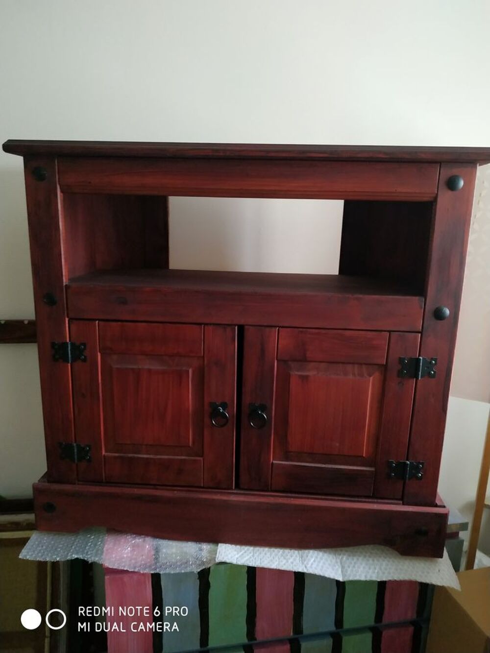 commode pour t&eacute;l&eacute; ou autre Meubles