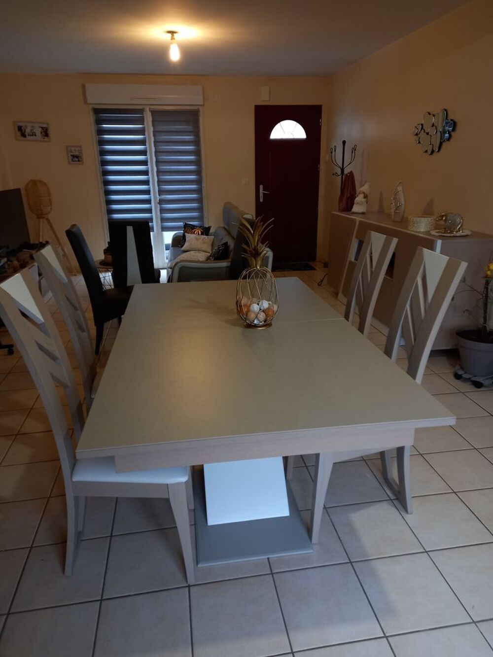 S&eacute;jour complet contemporain
Meubles