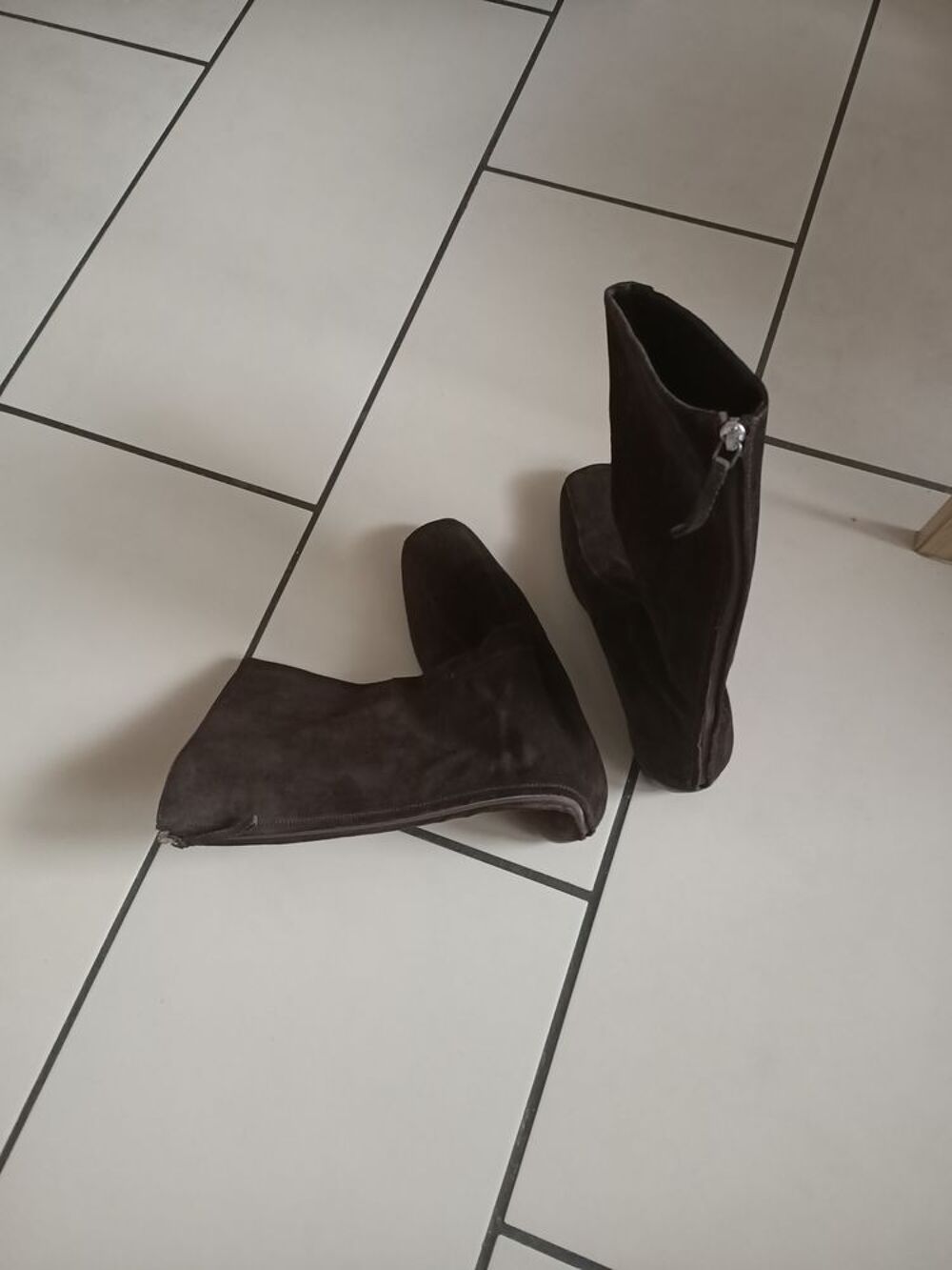 paire de botte prada taille 38 Chaussures