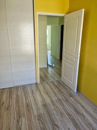  Appartement � louer 4 pi�ces 78 m�